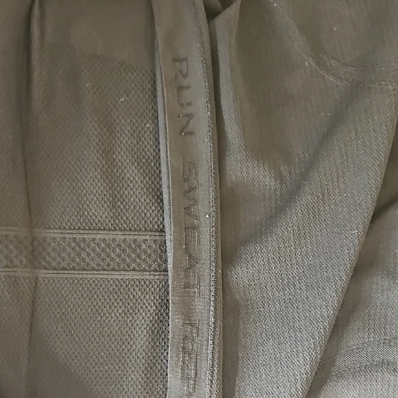 Lululemon Swiftly Black Racerback Tank Top - Picture 5 of 7